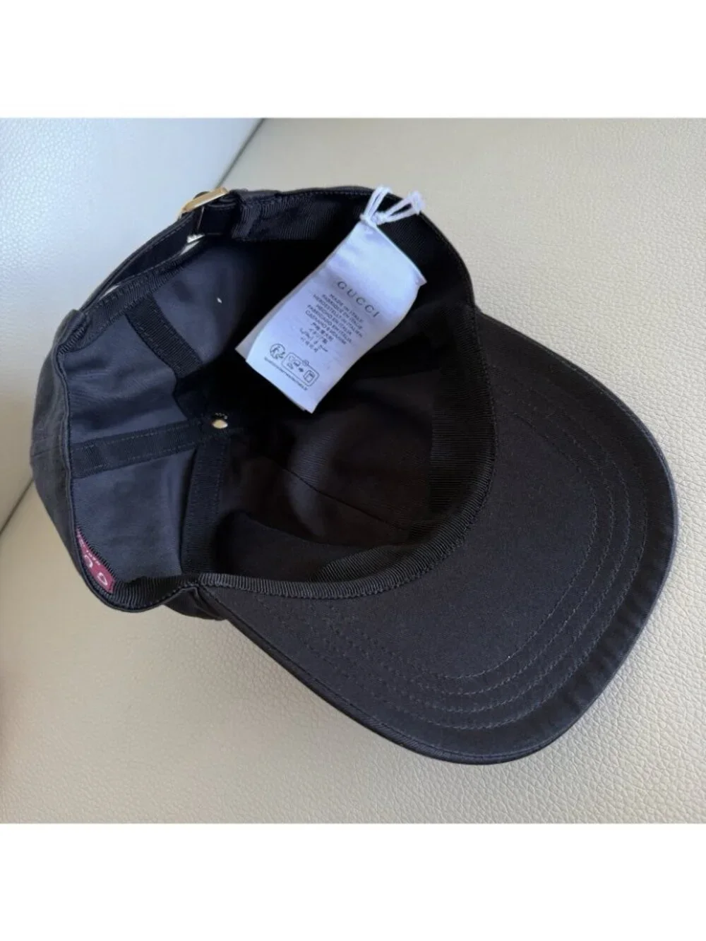Gucci Black Embroidered Logo Cotton Baseball Cap Medium Italy